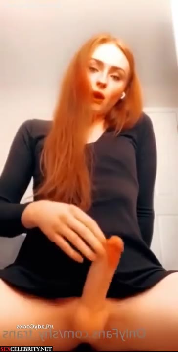 Fake Sophie Turner is now with a dick !!! - DeepFakesCeleb