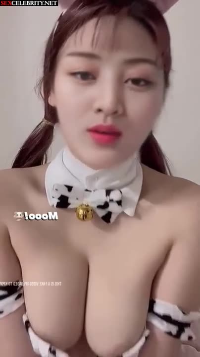 [TWICE] Jihyo in sexy costume fake scene 트와이스 박지효 딥페이크 - DeepFakesCeleb