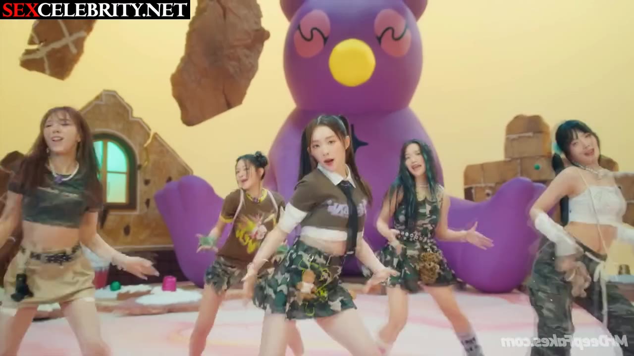 Sexy k-pop sluts from Red Velvet (레드벨벳 딥페이크) - deepfake PMV - DeepFakesCeleb